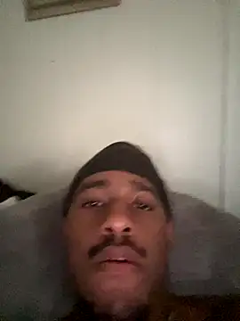 tyrek5051 online show from October 24, 4:17 pm