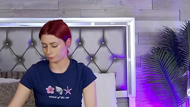 LunaHart online show from March 10, 4:38 am