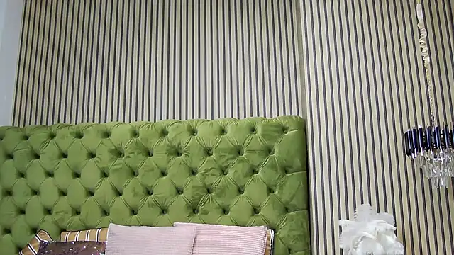 LunaHart online show from November 30, 2:07 pm