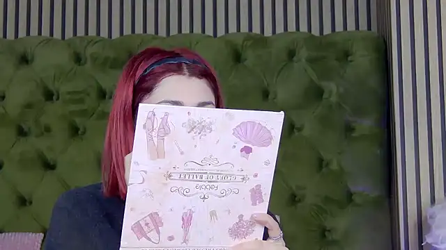 LunaHart online show from February 24, 5:30 am