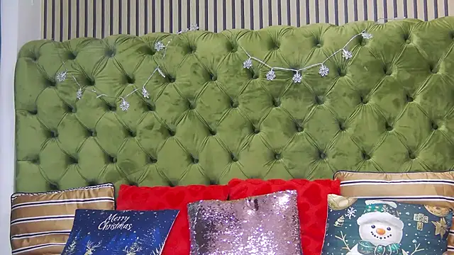 LunaHart online show from January 13, 11:58 am