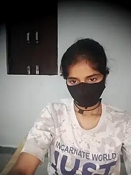 Snapshot of Sexey-Puja chatting on October 25, 1:38 am Sexey-Puja online show from October 25, 1:38 am