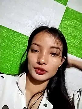 Snapshot of tdtd98 chatting on October 23, 2:16 pm tdtd98 online show from October 23, 2:16 pm