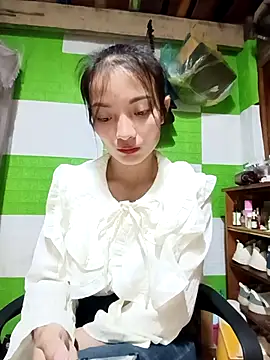 Snapshot of tdtd98 chatting on October 20, 11:33 am tdtd98 online show from October 20, 11:33 am