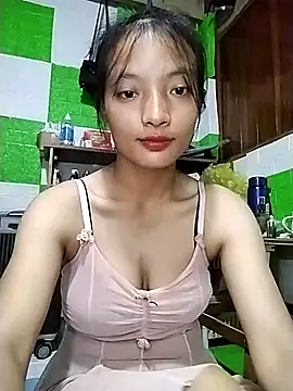 Snapshot of tdtd98 chatting on September 9, 6:23 am tdtd98 online show from September 9, 6:23 am