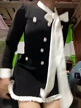 Snapshot of tdtd98 chatting on October 2, 4:32 pm tdtd98 online show from October 2, 4:32 pm