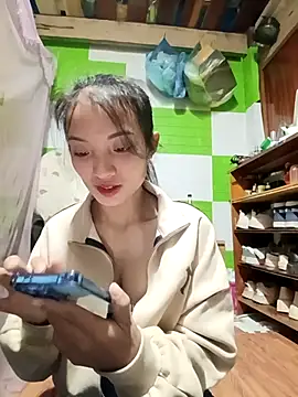 Snapshot of tdtd98 chatting on October 27, 4:46 am tdtd98 online show from October 27, 4:46 am