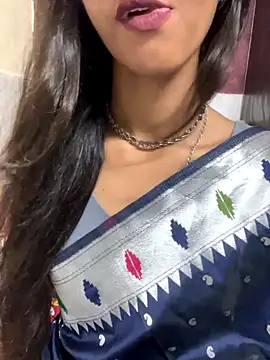 Snapshot of Desire_Zoya chatting on October 7, 4:41 pm Desire Zoya online show from October 7, 4:41 pm