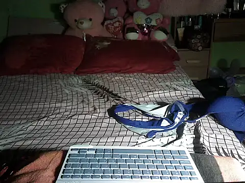 BigClit Ayana online show from September 27, 7:31 pm