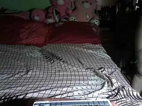 BigClit Ayana online show from October 6, 7:36 pm