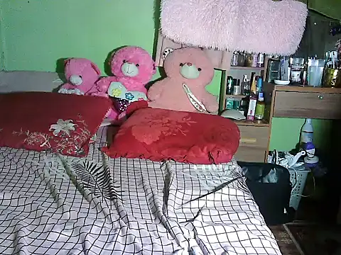BigClit Ayana online show from October 18, 8:22 pm