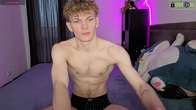 adam chris online show from October 4, 7:10 am