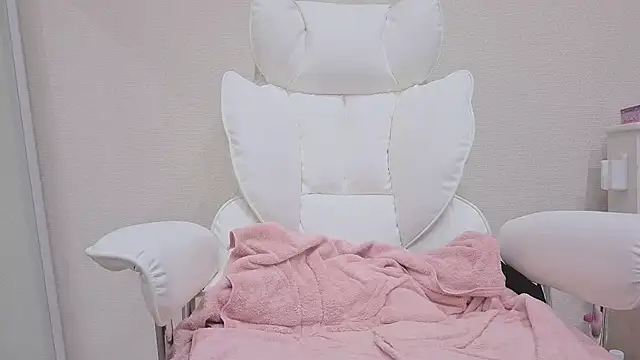 miho-ch online show from February 13, 1:00 pm