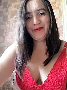 Snapshot of EvelinCutex chatting on October 30, 8:34 am EvelinCutex online show from October 30, 8:34 am