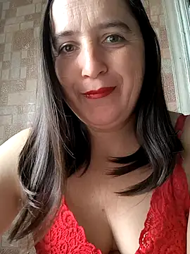 Snapshot of EvelinCutex chatting on October 8, 6:04 am EvelinCutex online show from October 8, 6:04 am