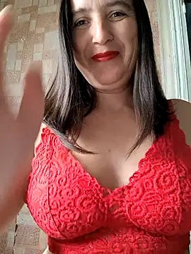 Snapshot of EvelinCutex chatting on October 6, 11:33 am EvelinCutex online show from October 6, 11:33 am