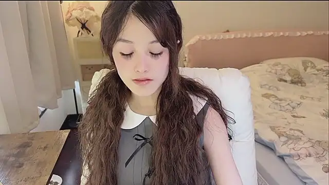 FuFu-puff online show from April 4, 5:14 am