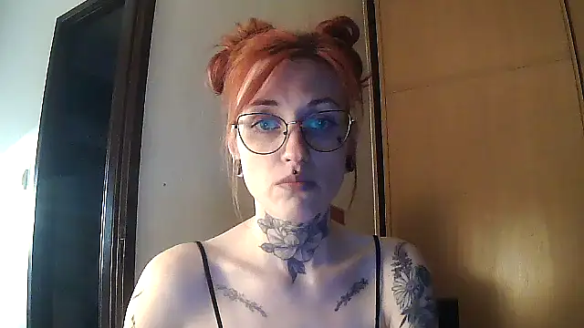 Zelesuida online show from September 9, 3:05 am