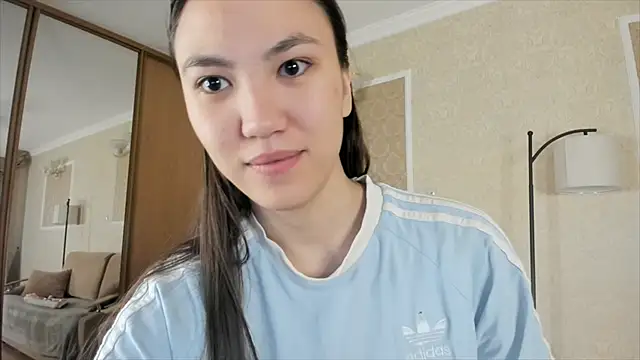 Snapshot of sakura_oki_doki chatting on September 19, 9:24 am sakura oki doki online show from September 19, 9:24 am