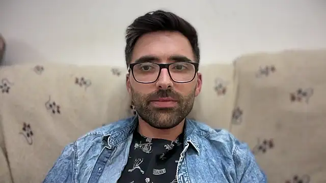 Alicante34 online show from October 18, 2:13 am