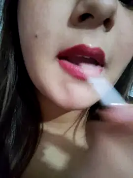 Snapshot of Anushka14321 chatting on October 14, 7:47 pm Anushka14321 online show from October 14, 7:47 pm