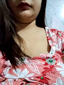 Snapshot of Anushka14321 chatting on November 1, 10:09 am Anushka14321 online show from November 1, 10:09 am