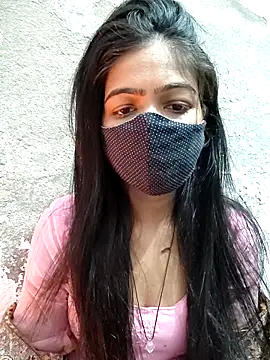 Snapshot of Paakhi-Singh chatting on November 20, 3:45 pm Paakhi-Singh online show from November 20, 3:45 pm