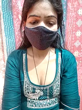 Snapshot of Paakhi-Singh chatting on January 5, 5:27 pm Paakhi-Singh online show from January 5, 5:27 pm