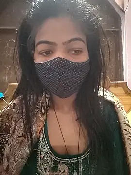 Snapshot of Paakhi-Singh chatting on January 13, 11:52 pm Paakhi-Singh online show from January 13, 11:52 pm