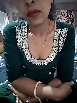 Paakhi-Singh online show from March 29, 5:14 pm