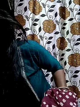 Paakhi-Singh online show from March 13, 11:43 pm