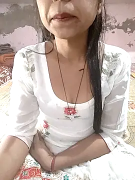 Snapshot of Paakhi-Singh chatting on December 19, 4:05 am Paakhi-Singh online show from December 19, 4:05 am