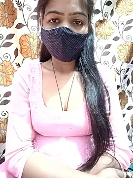 Snapshot of Paakhi-Singh chatting on January 10, 5:19 pm Paakhi-Singh online show from January 10, 5:19 pm