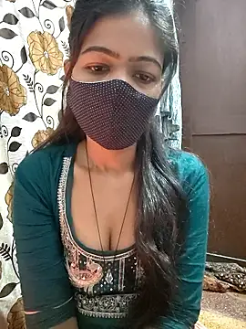 Snapshot of Paakhi-Singh chatting on January 17, 11:41 pm Paakhi-Singh online show from January 17, 11:41 pm