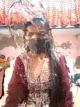 Snapshot of Paakhi-Singh chatting on November 8, 7:34 am Paakhi-Singh online show from November 8, 7:34 am