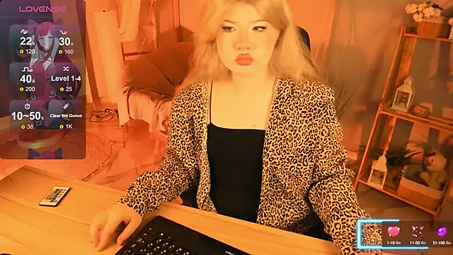 LilithNelson online show from September 11, 5:57 pm