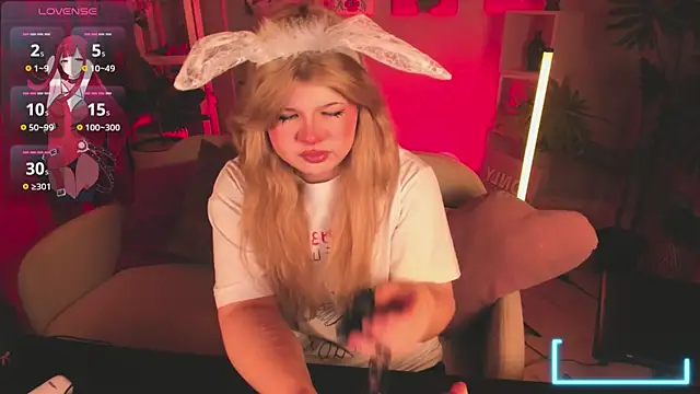 Snapshot of LilithNelson chatting on November 15, 8:02 pm LilithNelson online show from November 15, 8:02 pm