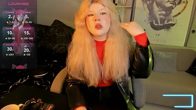 LilithNelson online show from October 17, 8:32 pm
