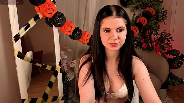 Snapshot of Wander_Waves chatting on October 30, 10:28 pm Wander Waves online show from October 30, 10:28 pm