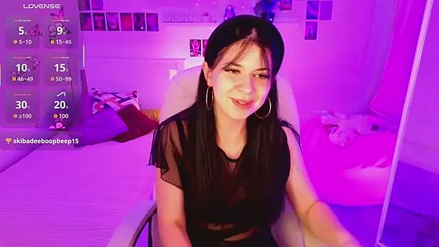 Snapshot of Wander_Waves chatting on September 30, 8:48 pm Wander Waves online show from September 30, 8:48 pm