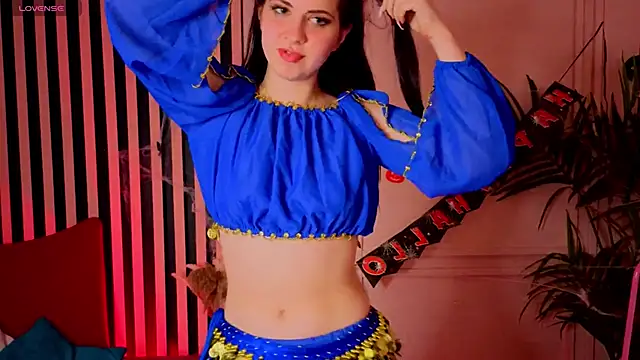 Snapshot of Wander_Waves chatting on October 22, 10:19 pm Wander Waves online show from October 22, 10:19 pm