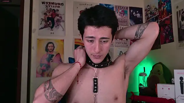 Snapshot of Jeremias_miller chatting on November 23, 9:47 pm Jeremias miller online show from November 23, 9:47 pm