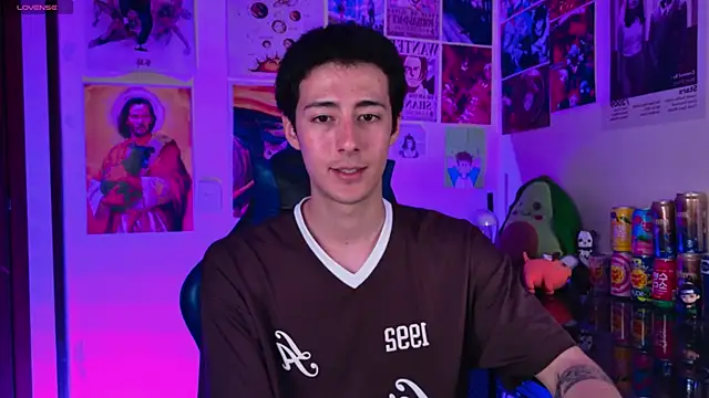 Snapshot of Jeremias_miller chatting on November 21, 11:04 pm Jeremias miller online show from November 21, 11:04 pm