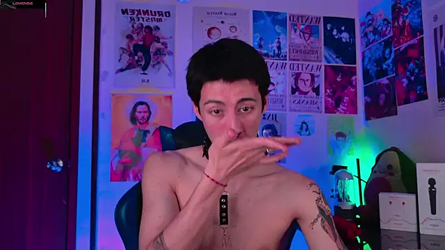 Snapshot of Jeremias_miller chatting on November 18, 8:45 pm Jeremias miller online show from November 18, 8:45 pm