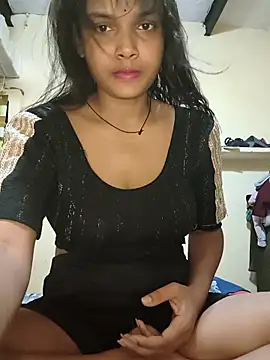 RAYI Queen 2 online show from April 25, 7:22 pm