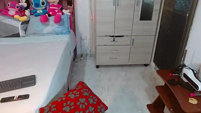 Snapshot of Mariajose202 chatting on November 22, 1:43 pm Mariajose202 online show from November 22, 1:43 pm