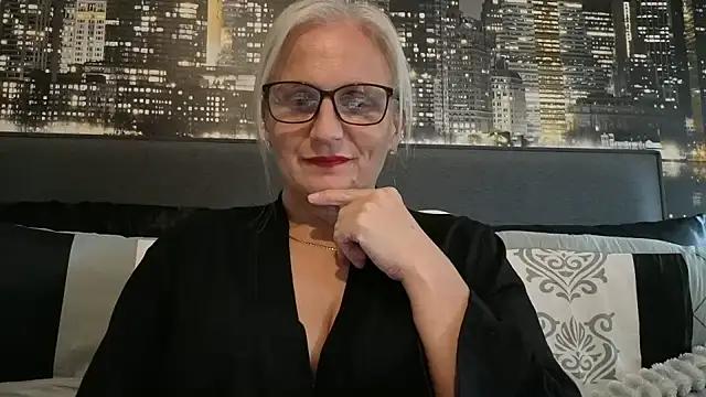 Velvet-Secrets online show from October 21, 9:52 am
