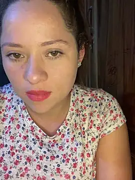 Snapshot of sabrossa chatting on March 2, 4:35 am sabrossa online show from March 2, 4:35 am