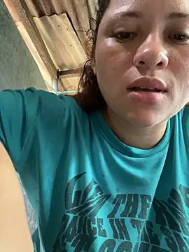 Snapshot of sabrossa chatting on October 29, 4:28 pm sabrossa online show from October 29, 4:28 pm