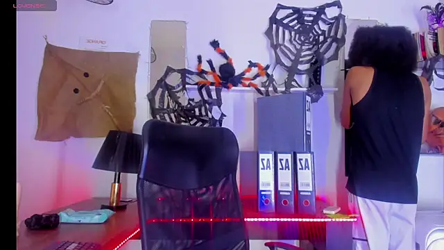 DEAMOL online show from October 30, 6:49 pm